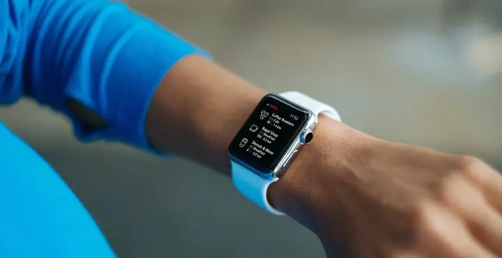 Smartwatches_38_37